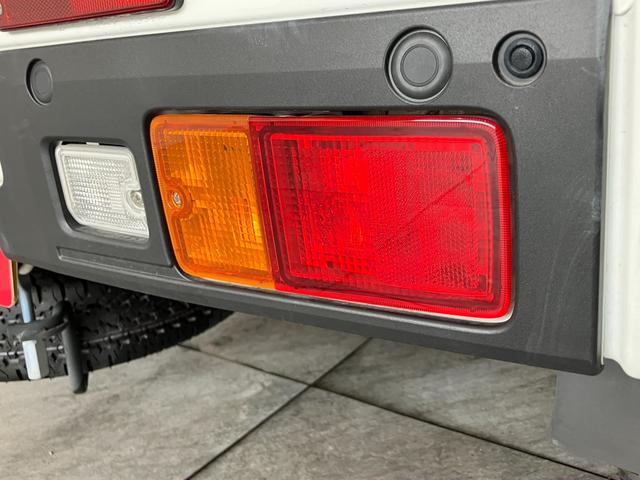 ハイゼットトラックＥＸＴ　４ＷＤ　デフロック　コーナーセンサー　ドラレコ衝突被害軽減ブレーキ　コーナーセンサー　パートタイム４ＷＤ　デフロック　ドラレコ　スマートキー　パワーウインドウ　ＬＥＤ　オートライト　荷台作業灯　４枚リーフスプリング　電動格納式ミラー　エコアイドル（滋賀県）の中古車