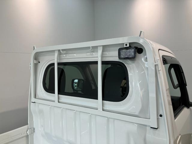 ハイゼットトラックＥＸＴ　４ＷＤ　デフロック　コーナーセンサー　ドラレコ衝突被害軽減ブレーキ　コーナーセンサー　パートタイム４ＷＤ　デフロック　ドラレコ　スマートキー　パワーウインドウ　ＬＥＤ　オートライト　荷台作業灯　４枚リーフスプリング　電動格納式ミラー　エコアイドル（滋賀県）の中古車