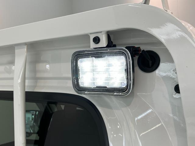 ハイゼットトラックＥＸＴ　４ＷＤ　デフロック　コーナーセンサー　ドラレコ衝突被害軽減ブレーキ　コーナーセンサー　パートタイム４ＷＤ　デフロック　ドラレコ　スマートキー　パワーウインドウ　ＬＥＤ　オートライト　荷台作業灯　４枚リーフスプリング　電動格納式ミラー　エコアイドル（滋賀県）の中古車
