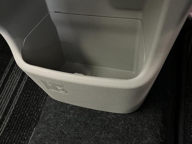 キャストスタイルＧ　ＳＡII　ワンセグナビ　バックカメラ　ＬＥＤ衝突被害軽減ブレーキ　スマアシ２　ワンセグナビ　ＤＶＤ再生　Ｂｌｕｅｔｏｏｔｈ　ＵＳＢ　バックカメラ　オートライト　オートエアコン　電動格納式ミラー　スマートキー　エコアイドル　タイヤ４本新品交換済み（滋賀県）の中古車