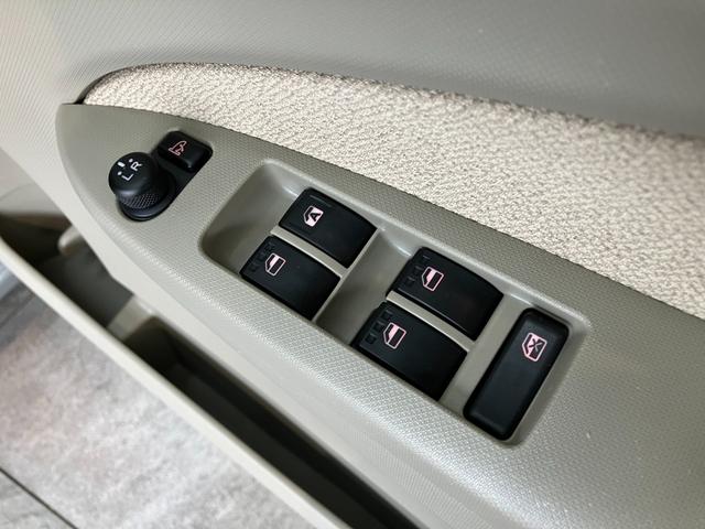 ムーヴＸ　ＣＤステレオ　スマートキー　オートエアコン　電格ミラーＣＤステレオ　マニュアルレベリン　オートエアコン　スマートキー　電動格納式ミラー　エコアイドル（滋賀県）の中古車