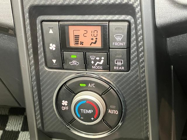 コペンローブS 5MT レカロ MOMOステ ナビ バックカメラ電動オープンルーフ フルセグナビ DVD再生 Bluetooth USB バックカメラ ドラレコ ETC MOMO製ハンドル レカロシート ビルシュタイン製ショックアブソーバー シートヒーター LED(滋賀県)の中古車