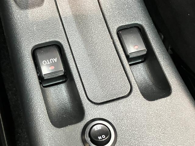 コペンローブS 5MT レカロ MOMOステ ナビ バックカメラ電動オープンルーフ フルセグナビ DVD再生 Bluetooth USB バックカメラ ドラレコ ETC MOMO製ハンドル レカロシート ビルシュタイン製ショックアブソーバー シートヒーター LED(滋賀県)の中古車