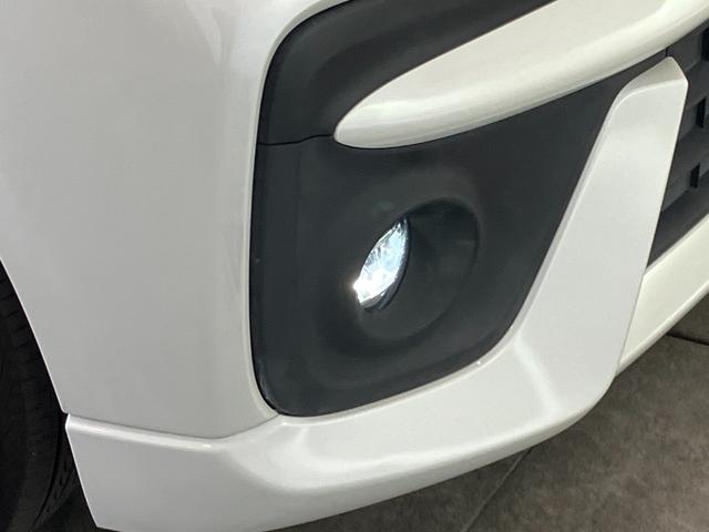 ソリオバンディットハイブリッドＭＶ　４ＷＤ　８型フルセグナビ　バックカメラ衝突被害軽減ブレーキ　リアコーナーセンサー　フルセグナビ　Ｂｌｕｅｔｏｏｔｈ　ＤＶＤ　ＵＳＢ　バックカメラ　両側電動スライドドア　シートヒーター　ＬＥＤ　オートライト　レーダークルコン　４ＷＤ（滋賀県）の中古車