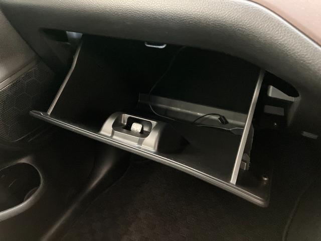 ソリオバンディットハイブリッドＭＶ　４ＷＤ　８型フルセグナビ　バックカメラ衝突被害軽減ブレーキ　リアコーナーセンサー　フルセグナビ　Ｂｌｕｅｔｏｏｔｈ　ＤＶＤ　ＵＳＢ　バックカメラ　両側電動スライドドア　シートヒーター　ＬＥＤ　オートライト　レーダークルコン　４ＷＤ（滋賀県）の中古車