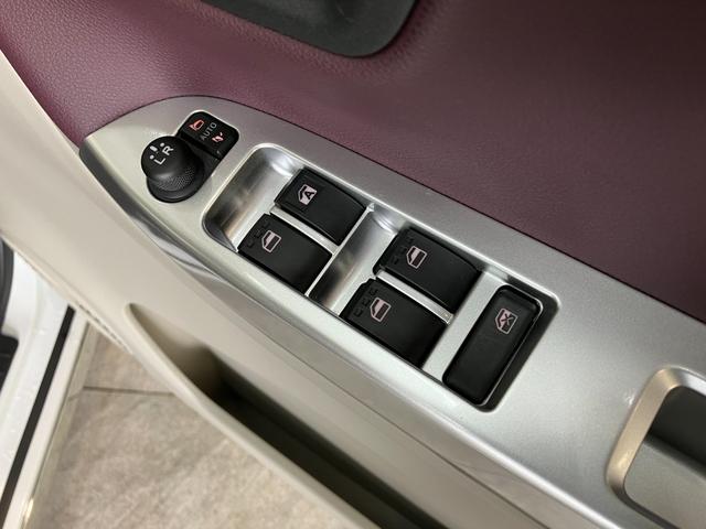 キャストスタイルＧ　ＶＳ　ＳＡ３　フルセグナビ　Ｐカメラ　ドラレコ衝突被害軽減ブレーキ　スマアシ３　フルセグナビ　ＤＶＤ再生　Ｂｌｕｅｔｏｏｔｈ　ＵＳＢ　パノラマカメラ　前後ドラレコ　ＥＴＣ　シートヒーター　ＬＥＤ　オートライト　オートエアコン　スマートキー（滋賀県）の中古車