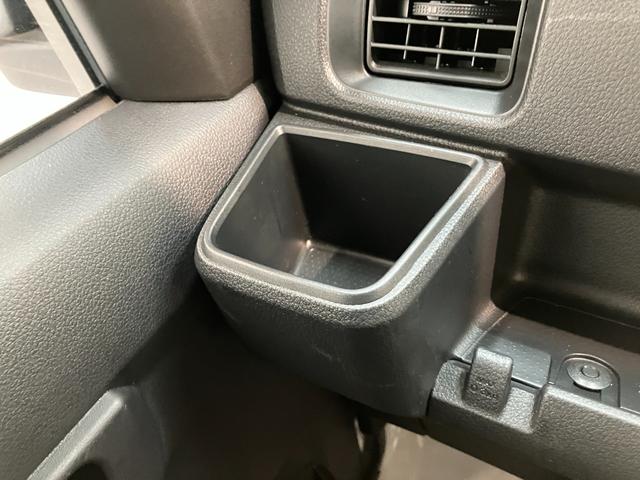 ハイゼットカーゴＤＸ　４ＷＤ　コーナーセンサー　ドラレコ　ＥＴＣ　キーレス衝突被害軽減ブレーキ　スマアシ　パートタイム４ＷＤ　コーナーセンサー　前席パワーウインドウ　ＡＭ／ＦＭステレオ　ドラレコ　ＥＴＣ　両側スライドドア　オートライト　マニュアルレベリング（滋賀県）の中古車