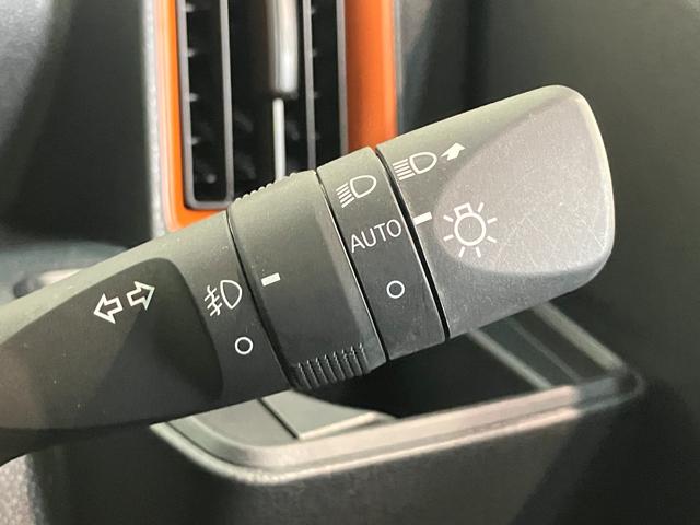 タントファンクロスターボ　９型ディスプレイオーディオ　フルセグ衝突被害軽減ブレーキ　コーナーセンサー　９型ディスプレイオーディオ　フルセグ　Ｂｌｕｅｔｏｏｔｈ　ＵＳＢ　バックカメラ　両側電動スライドドア　前席シートヒーター　ＬＥＤ　スマートキー　エコアイドル（滋賀県）の中古車