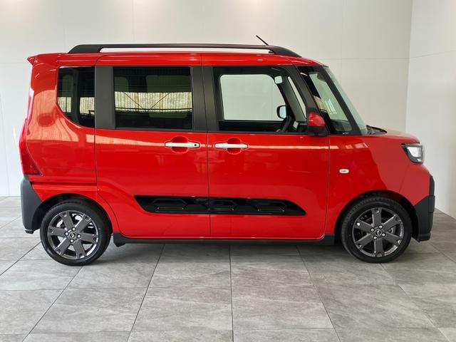 タントファンクロスターボ　９型ディスプレイオーディオ　フルセグ衝突被害軽減ブレーキ　コーナーセンサー　９型ディスプレイオーディオ　フルセグ　Ｂｌｕｅｔｏｏｔｈ　ＵＳＢ　バックカメラ　両側電動スライドドア　前席シートヒーター　ＬＥＤ　スマートキー　エコアイドル（滋賀県）の中古車