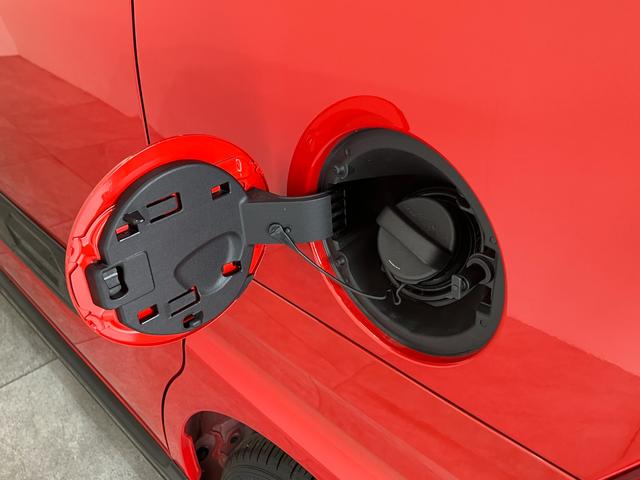 タントファンクロスターボ　９型ディスプレイオーディオ　フルセグ衝突被害軽減ブレーキ　コーナーセンサー　９型ディスプレイオーディオ　フルセグ　Ｂｌｕｅｔｏｏｔｈ　ＵＳＢ　バックカメラ　両側電動スライドドア　前席シートヒーター　ＬＥＤ　スマートキー　エコアイドル（滋賀県）の中古車