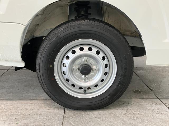 ハイゼットトラックＥＸＴ　４ＷＤ　ＣＶＴ　デフロック　荷台作業灯　スマートキー衝突被害軽減ブレーキ　コーナーセンサー　パートタイム４ＷＤ　デフロック　スマートキー　パワーウインドウ　オートライト　マニュアルレベリング　荷台作業灯　電動格納式ミラー　４枚リーフスプリング（滋賀県）の中古車