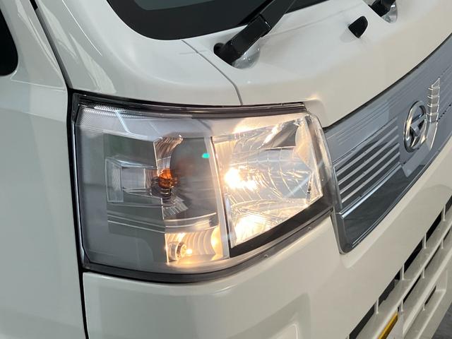 ハイゼットトラックＥＸＴ　４ＷＤ　ＣＶＴ　デフロック　荷台作業灯　スマートキー衝突被害軽減ブレーキ　コーナーセンサー　パートタイム４ＷＤ　デフロック　スマートキー　パワーウインドウ　オートライト　マニュアルレベリング　荷台作業灯　電動格納式ミラー　４枚リーフスプリング（滋賀県）の中古車