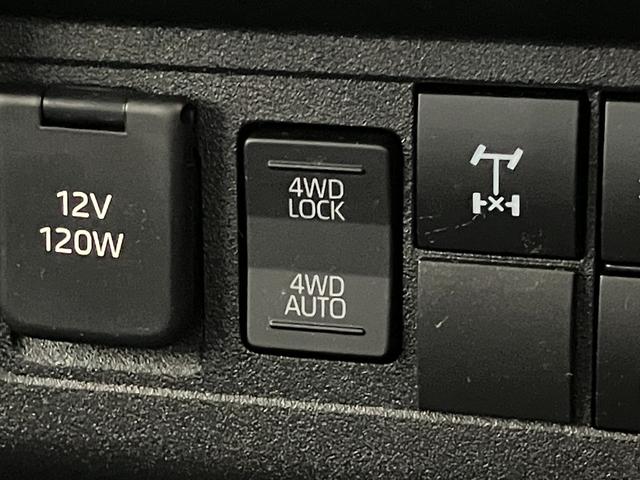 ハイゼットトラックＥＸＴ　４ＷＤ　ＣＶＴ　デフロック　荷台作業灯　スマートキー衝突被害軽減ブレーキ　コーナーセンサー　パートタイム４ＷＤ　デフロック　スマートキー　パワーウインドウ　オートライト　マニュアルレベリング　荷台作業灯　電動格納式ミラー　４枚リーフスプリング（滋賀県）の中古車