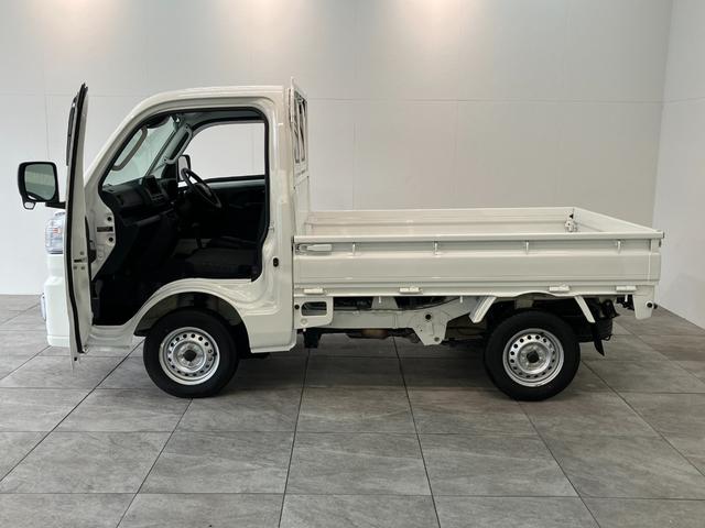 ハイゼットトラックＥＸＴ　４ＷＤ　ＣＶＴ　デフロック　荷台作業灯　スマートキー衝突被害軽減ブレーキ　コーナーセンサー　パートタイム４ＷＤ　デフロック　スマートキー　パワーウインドウ　オートライト　マニュアルレベリング　荷台作業灯　電動格納式ミラー　４枚リーフスプリング（滋賀県）の中古車