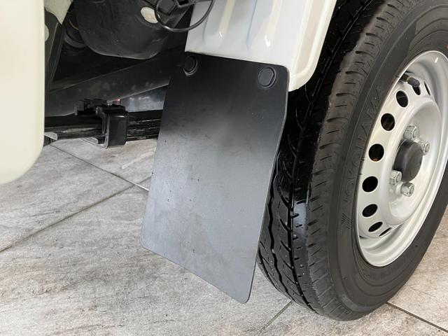 ハイゼットトラックＥＸＴ　４ＷＤ　ＣＶＴ　デフロック　荷台作業灯　スマートキー衝突被害軽減ブレーキ　コーナーセンサー　パートタイム４ＷＤ　デフロック　スマートキー　パワーウインドウ　オートライト　マニュアルレベリング　荷台作業灯　電動格納式ミラー　４枚リーフスプリング（滋賀県）の中古車