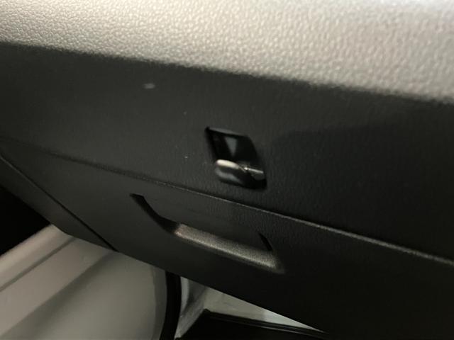 ハイゼットトラックＥＸＴ　４ＷＤ　ＣＶＴ　デフロック　荷台作業灯　スマートキー衝突被害軽減ブレーキ　コーナーセンサー　パートタイム４ＷＤ　デフロック　スマートキー　パワーウインドウ　オートライト　マニュアルレベリング　荷台作業灯　電動格納式ミラー　４枚リーフスプリング（滋賀県）の中古車