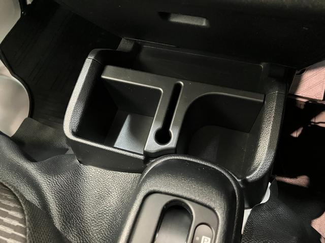 ハイゼットトラックＥＸＴ　４ＷＤ　ＣＶＴ　デフロック　荷台作業灯　スマートキー衝突被害軽減ブレーキ　コーナーセンサー　パートタイム４ＷＤ　デフロック　スマートキー　パワーウインドウ　オートライト　マニュアルレベリング　荷台作業灯　電動格納式ミラー　４枚リーフスプリング（滋賀県）の中古車