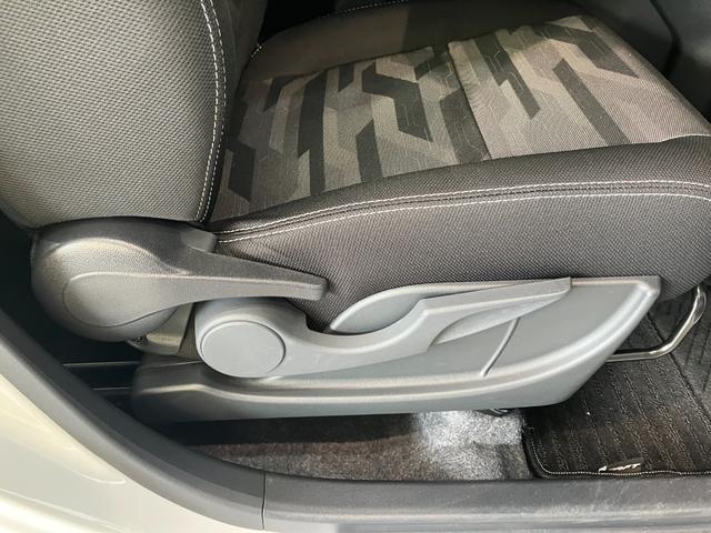 タフトＧターボ　ダーククロムベンチャー　９型ディスプレイオーディオ衝突被害軽減ブレーキ　コーナーセンサー　ディスプレイオーディオ　フルセグ　Ｂｌｕｅｔｏｏｔｈ　ＵＳＢ　バックカメラ　前席シートヒーター　電動パーキング　ＬＥＤ　オートライト　クルコン　オートエアコン（滋賀県）の中古車