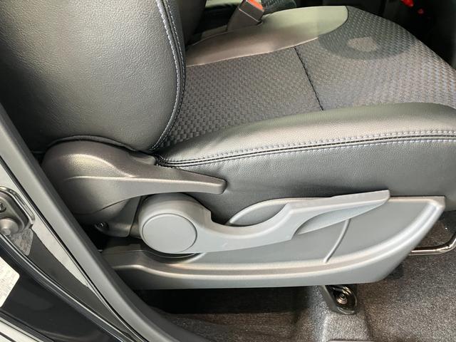 タントカスタムＸリミテッド　レーダークルコン　届出済未使用車衝突被害軽減ブレーキ　コーナーセンサー　バックカメラ（ナビ装着時用）　両側電動スライドドア　前席シートヒーター　電動パーキングブレーキ　ＬＥＤ　オートライト　オートエアコン　クルーズコントロール（滋賀県）の中古車