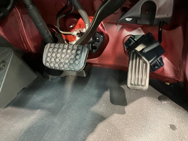 ハイゼットトラックジャンボエクストラ　４ＷＤ　デフロック　届出済未使用車衝突被害軽減ブレーキ　スマアシ　コーナーセンサー　ＬＥＤヘッドライト　オートライト　スマートキー　パワーウインドウ　電動格納式ミラー　４ＷＤ　デフロック　荷台作業灯　届出済未使用車（滋賀県）の中古車