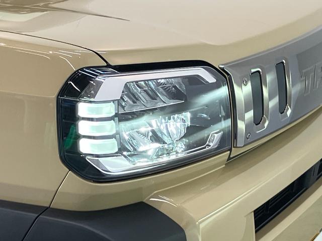 タフトＧダーククロムベンチャー　９Ｄ．Ａ　届出済未使用車衝突被害軽減ブレーキ　コーナーセンサー　９型ディスプレイオーディオ　フルセグ　バックカメラ　Ｂｌｕｅｔｏｏｔｈ　ＵＳＢ　前席シートヒーター　電動パーキング　ＬＥＤ　オートライト　クルコン（滋賀県）の中古車
