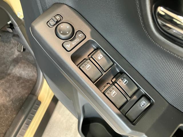 タフトＧダーククロムベンチャー　９Ｄ．Ａ　届出済未使用車衝突被害軽減ブレーキ　コーナーセンサー　９型ディスプレイオーディオ　フルセグ　バックカメラ　Ｂｌｕｅｔｏｏｔｈ　ＵＳＢ　前席シートヒーター　電動パーキング　ＬＥＤ　オートライト　クルコン（滋賀県）の中古車