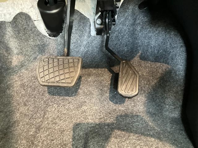 タフトＧダーククロムベンチャー　９Ｄ．Ａ　届出済未使用車衝突被害軽減ブレーキ　コーナーセンサー　９型ディスプレイオーディオ　フルセグ　バックカメラ　Ｂｌｕｅｔｏｏｔｈ　ＵＳＢ　前席シートヒーター　電動パーキング　ＬＥＤ　オートライト　クルコン（滋賀県）の中古車