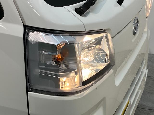 ハイゼットトラックスタンダード　農用スペシャル　４ＷＤ　届出済未使用車衝突被害軽減ブレーキ　コーナーセンサー　４ＷＤ　デフロック　荷台作業灯　ＡＭ／ＦＭラジオ　４枚リーフスプリング　マニュアルレベリング　届出済未使用車（滋賀県）の中古車