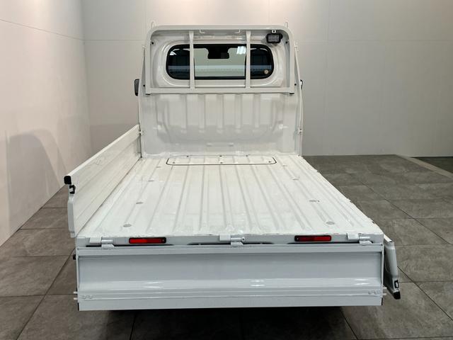 ハイゼットトラックスタンダード　農用スペシャル　４ＷＤ　届出済未使用車衝突被害軽減ブレーキ　コーナーセンサー　４ＷＤ　デフロック　荷台作業灯　ＡＭ／ＦＭラジオ　４枚リーフスプリング　マニュアルレベリング　届出済未使用車（滋賀県）の中古車