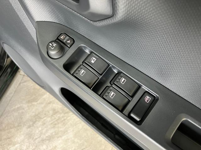 ミライースG SA3 コーナーセンサー スマートキー 届出済未使用車衝突被害軽減ブレーキ コーナーセンサー バックカメラ(ナビ装着時用) LED 電動格納式ミラー マニュアルレベリング スマートキー シートヒーター オートライト オートエアコン エコアイドル(滋賀県)の中古車