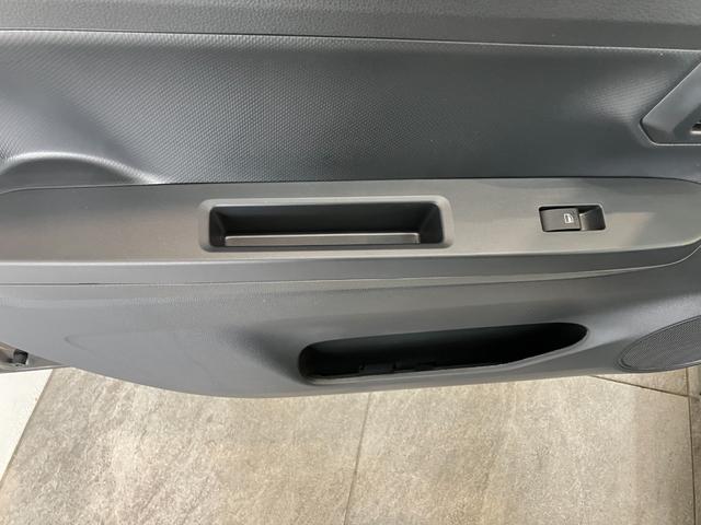 ミライースG SA3 コーナーセンサー スマートキー 届出済未使用車衝突被害軽減ブレーキ コーナーセンサー バックカメラ(ナビ装着時用) LED 電動格納式ミラー マニュアルレベリング スマートキー シートヒーター オートライト オートエアコン エコアイドル(滋賀県)の中古車