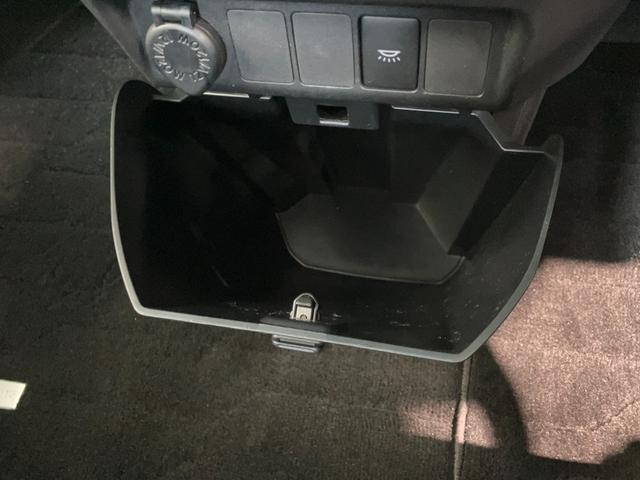 トールカスタムＧ　フルセグナビ　バックカメラ　ＬＥＤ　車検整備付衝突被害軽減ブレーキ　コーナーセンサー　フルセグナビ　Ｂｌｕｅｔｏｏｔｈ　ＵＳＢ　ＤＶＤ　バックカメラ　前後ドラレコ　ＥＴＣ　両側電動スライド　ＬＥＤ　オートライト　スマートキー　タイヤ４本新品交換済（滋賀県）の中古車