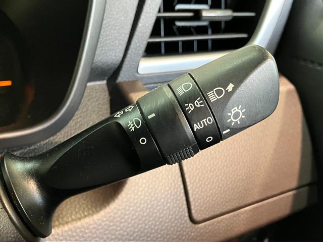 ルーミーＧ　Ｓ　ワンセグナビ　バックカメラ　ドラレコ　クルコン衝突被害軽減ブレーキ　ワンセグナビ　Ｂｌｕｅｔｏｏｔｈ　バックカメラ　ドラレコ　ＥＴＣ　シートヒーター　ＬＥＤ　オートライト　オートエアコン　クルーズコントロール　電動格納式ミラー　エコアイドル（滋賀県）の中古車