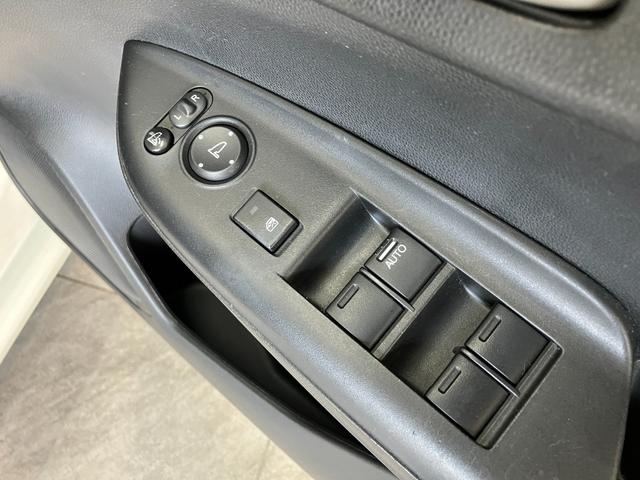 フィット13G ワンセグナビ バックカメラ キーレス ETC車載器ワンセグナビ Bluetooth バックカメラ ETC キーレスエントリー 電動格納式ミラー マニュアルレベリング エコアイドル(滋賀県)の中古車