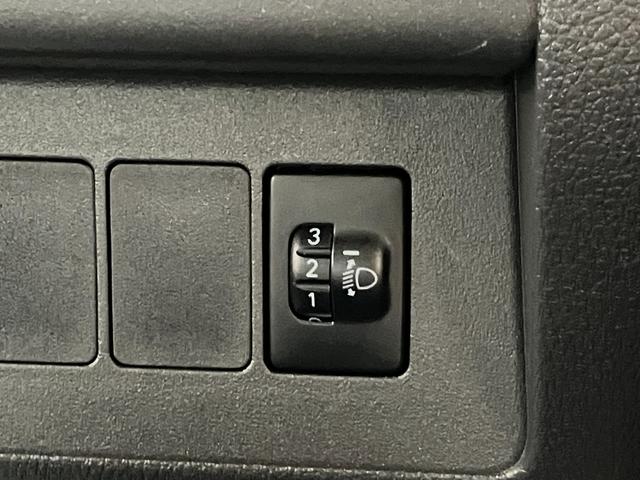 ピクシストラックエクストラ 4WD AT車 ナビ バックカメラ ドラレコワンセグナビ DVD USB バックカメラ ドラレコ キーレス パワーウインドウ 荷台作業灯 工具箱 4枚リーフスプリング マニュアルレベリング ゲートプロテクター 荷台マット パートタイム4WD(滋賀県)の中古車