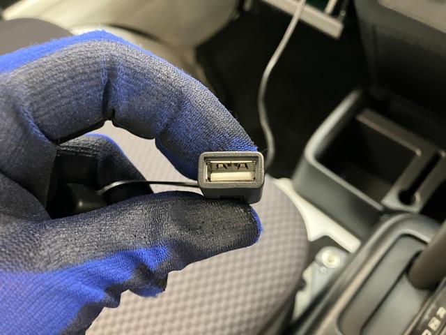 ピクシストラックエクストラ 4WD AT車 ナビ バックカメラ ドラレコワンセグナビ DVD USB バックカメラ ドラレコ キーレス パワーウインドウ 荷台作業灯 工具箱 4枚リーフスプリング マニュアルレベリング ゲートプロテクター 荷台マット パートタイム4WD(滋賀県)の中古車