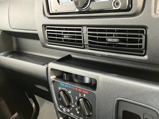 ハイゼットカーゴDX CVT車 CDステレオ オートライト キーレス LED衝突被害軽減ブレーキ コーナーセンサー CDステレオ オートライト 前席パワーウインドウ キーレスエントリー LEDヘッドランプ エコアイドル 両側スライドドア(滋賀県)の中古車