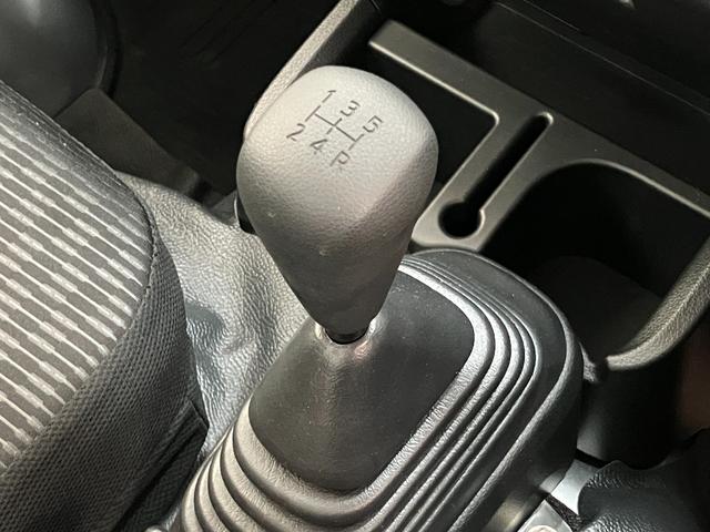ハイゼットトラックＥＸＴ　５ＭＴ　４ＷＤ　デフロック　コーナーセンサー衝突被害軽減ブレーキ　コーナーセンサー　パートタイム４ＷＤ　デフロック　Ｂｌｕｅｔｏｏｔｈオーディオ　ＵＳＢ　スマートキー　パワーウインドウ　オートライト　荷台作業灯　４枚リーフスプリング　５速ＭＴ（滋賀県）の中古車