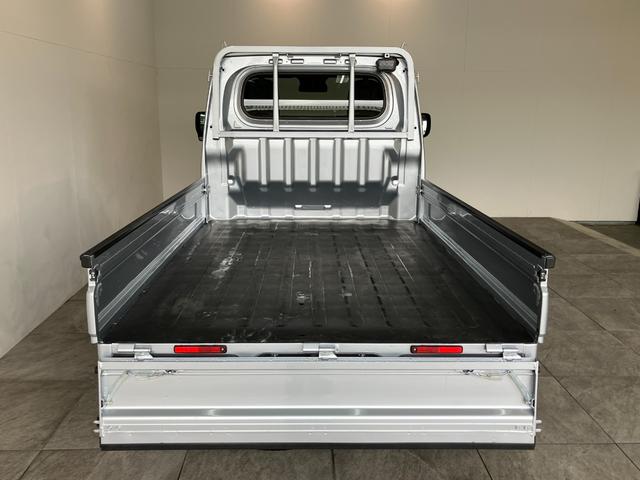 ハイゼットトラックＥＸＴ　５ＭＴ　４ＷＤ　デフロック　コーナーセンサー衝突被害軽減ブレーキ　コーナーセンサー　パートタイム４ＷＤ　デフロック　Ｂｌｕｅｔｏｏｔｈオーディオ　ＵＳＢ　スマートキー　パワーウインドウ　オートライト　荷台作業灯　４枚リーフスプリング　５速ＭＴ（滋賀県）の中古車
