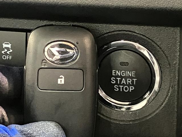 ハイゼットトラックＥＸＴ　５ＭＴ　４ＷＤ　デフロック　コーナーセンサー衝突被害軽減ブレーキ　コーナーセンサー　パートタイム４ＷＤ　デフロック　Ｂｌｕｅｔｏｏｔｈオーディオ　ＵＳＢ　スマートキー　パワーウインドウ　オートライト　荷台作業灯　４枚リーフスプリング　５速ＭＴ（滋賀県）の中古車