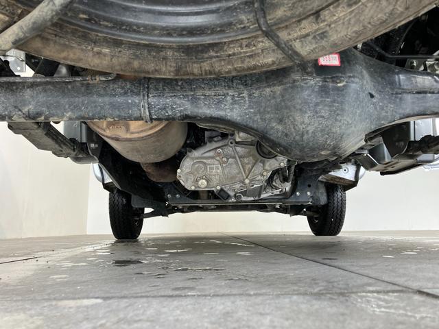 ハイゼットトラックＥＸＴ　５ＭＴ　４ＷＤ　デフロック　コーナーセンサー衝突被害軽減ブレーキ　コーナーセンサー　パートタイム４ＷＤ　デフロック　Ｂｌｕｅｔｏｏｔｈオーディオ　ＵＳＢ　スマートキー　パワーウインドウ　オートライト　荷台作業灯　４枚リーフスプリング　５速ＭＴ（滋賀県）の中古車