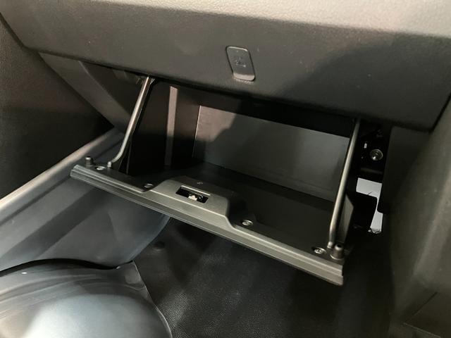 ハイゼットトラックスタンダード 4WD 5MT デフロック 届出済未使用車衝突被害軽減ブレーキ コーナーセンサー パートタイム4WD デフロック 5速マニュアルミッション車 AM/FMラジオ マニュアルレベリング オートライト 4枚リーフスプリング 荷台作業灯(滋賀県)の中古車