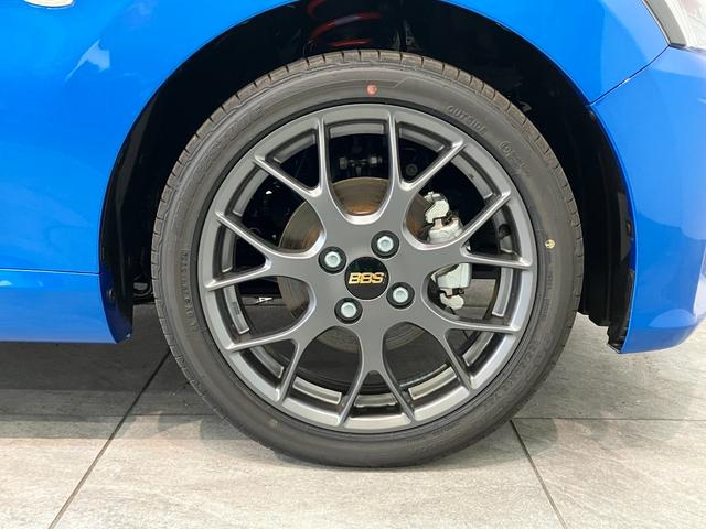 コペンＧＲスポーツ　フルセグナビ　レカロシート　届出済未使用車ＧＲ専用サスペンション　リアコーナーセンサー　フルセグナビ　ＤＶＤ再生　Ｂｌｕｅｔｏｏｔｈ　ＭＯＭＯ製ハンドル　レカロシート　ＢＢＳ製アルミホイール　シートヒーター　ＬＥＤ　オートライト　スマートキー（滋賀県）の中古車