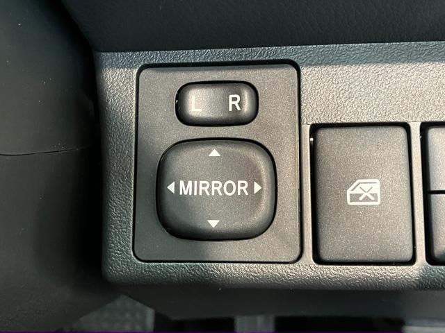コペンＧＲスポーツ　フルセグナビ　レカロシート　届出済未使用車ＧＲ専用サスペンション　リアコーナーセンサー　フルセグナビ　ＤＶＤ再生　Ｂｌｕｅｔｏｏｔｈ　ＭＯＭＯ製ハンドル　レカロシート　ＢＢＳ製アルミホイール　シートヒーター　ＬＥＤ　オートライト　スマートキー（滋賀県）の中古車