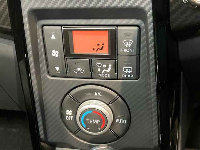 コペンＧＲスポーツ　フルセグナビ　レカロシート　届出済未使用車ＧＲ専用サスペンション　リアコーナーセンサー　フルセグナビ　ＤＶＤ再生　Ｂｌｕｅｔｏｏｔｈ　ＭＯＭＯ製ハンドル　レカロシート　ＢＢＳ製アルミホイール　シートヒーター　ＬＥＤ　オートライト　スマートキー（滋賀県）の中古車