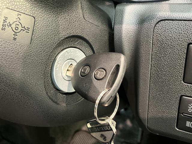 ミライースL SAIII CDステレオ コーナーセンサー キーレス衝突被害軽減ブレーキ コーナーセンサー バックカメラ(ナビ装着時用) CDステレオ マニュアルレベリング マニュアルエアコン キーレスエントリー エコアイドル(滋賀県)の中古車