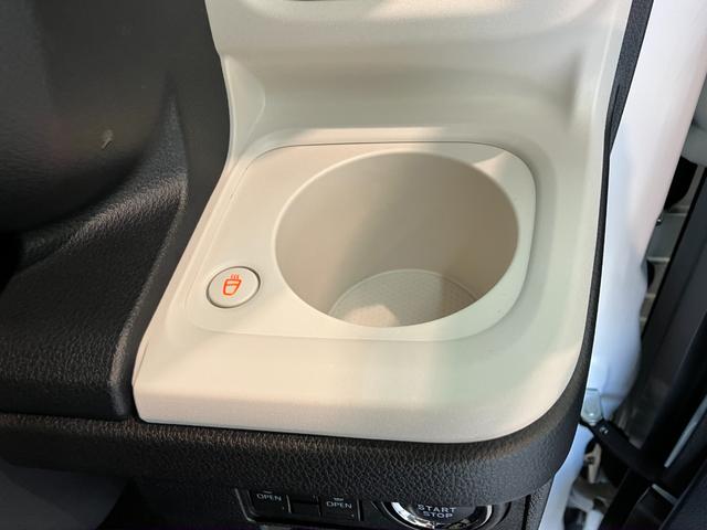 ムーヴキャンバスストライプスＧ　９型ディスプレイオーディオ　バックカメラ衝突被害軽減ブレーキ　コーナーセンサー　９型ディスプレイオーディオ　フルセグ　Ｂｌｕｅｔｏｏｔｈ　ＵＳＢ　バックカメラ　両側電動スライドドア　前席シートヒーター　ＬＥＤ　ワイヤレス充電器　エコアイドル（滋賀県）の中古車