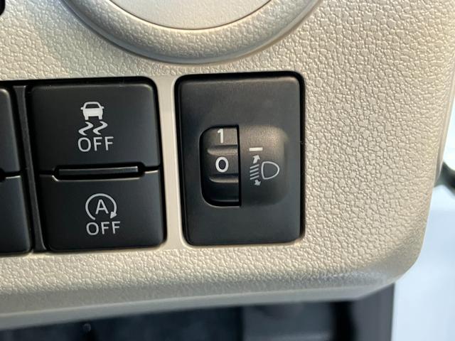 ミライースX SA3 LED 電格ミラー キーレス 届出済未使用車衝突被害軽減ブレーキ スマアシ3 コーナーセンサー バックカメラ(ナビ装着時用) LEDヘッドライト 電動格納式ミラー マニュアルレベリング キーレスエントリー オートライト エコアイドル(滋賀県)の中古車