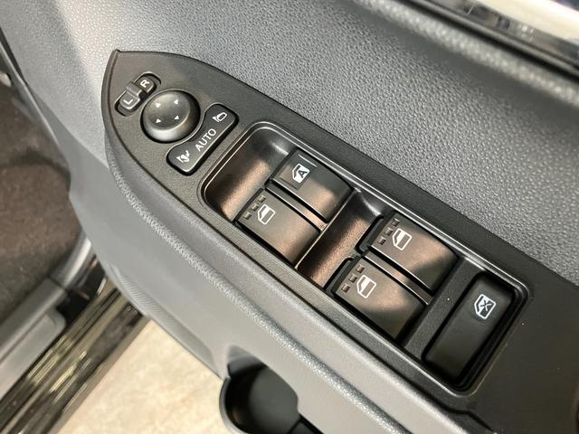 タントカスタムＲＳリミテッド　ターボ　９型Ｄ．Ａ　届出済未使用車衝突被害軽減ブレーキ　コーナーセンサー　９型ディスプレイオーディオ　Ｂｌｕｅｔｏｏｔｈ　ＵＳＢ　バックカメラ　ＥＴＣ　両側電動スライドドア　シートヒーター　ＬＥＤ　レーダークルコン　スマートキー（滋賀県）の中古車