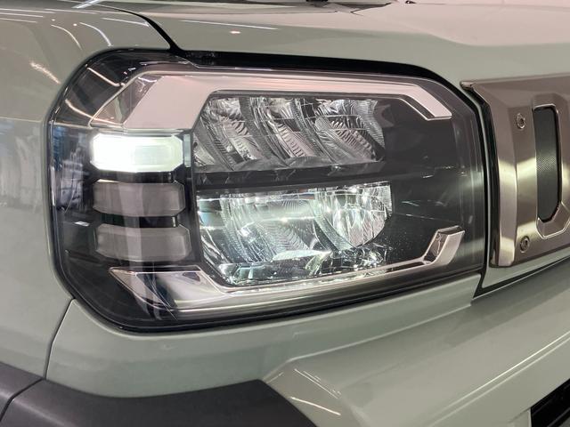 タフトＧダーククロムベンチャー　レーダクルコン　届出済未使用車衝突被害軽減ブレーキ　コーナーセンサー　バックカメラ（ナビ装着時用）　シートヒーター　電動パーキング　スカイフィールトップ　ＬＥＤ　オートライト　オートエアコン　スマートキー　エコアイドル　クルコン（滋賀県）の中古車